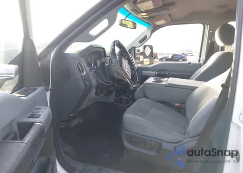 2015 Ford F-250 Xlt z USA, uszkodzony, nr VIN 1FT7W2BT9FED39562